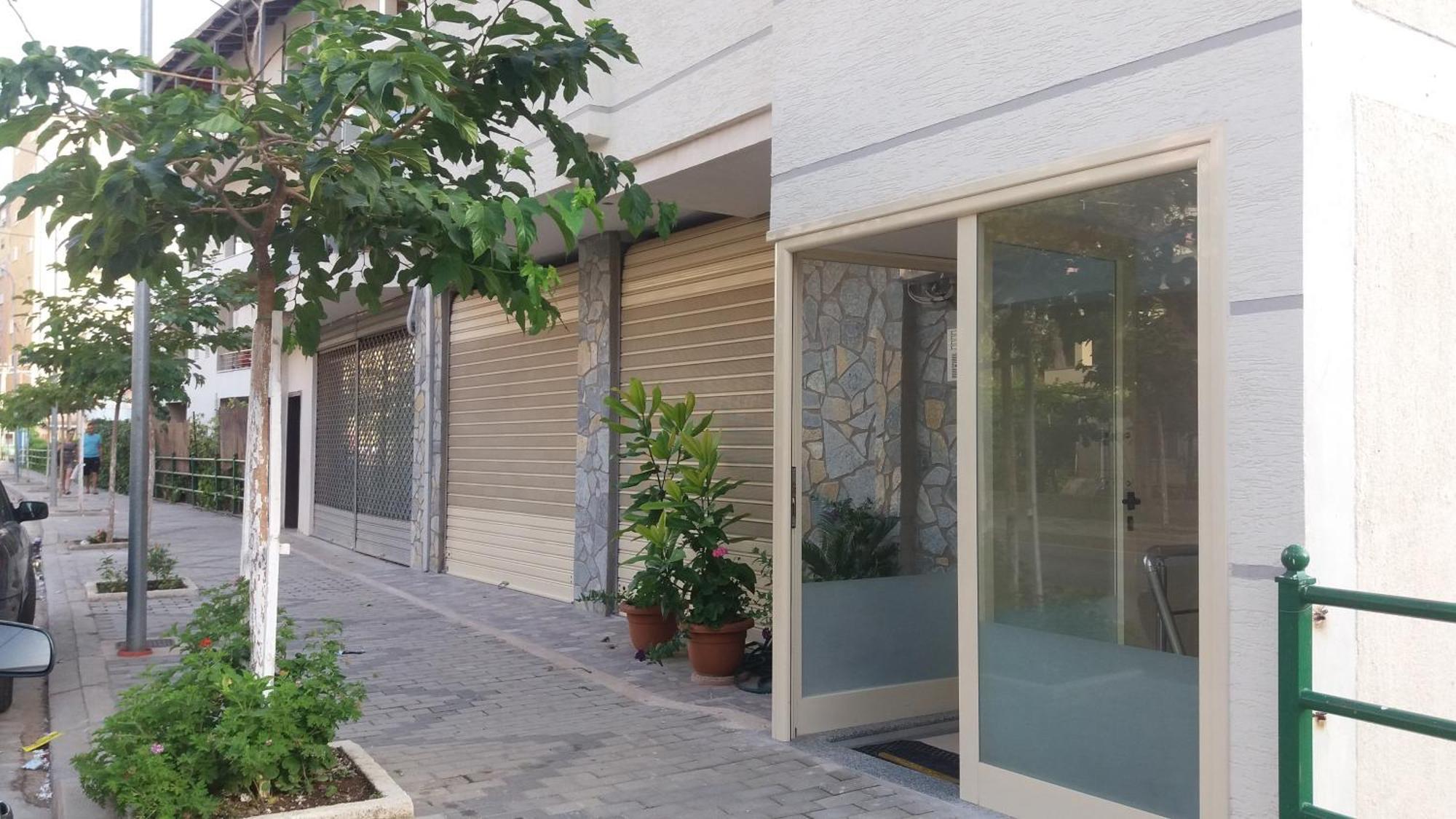 Anna Apartments Sarandë Esterno foto