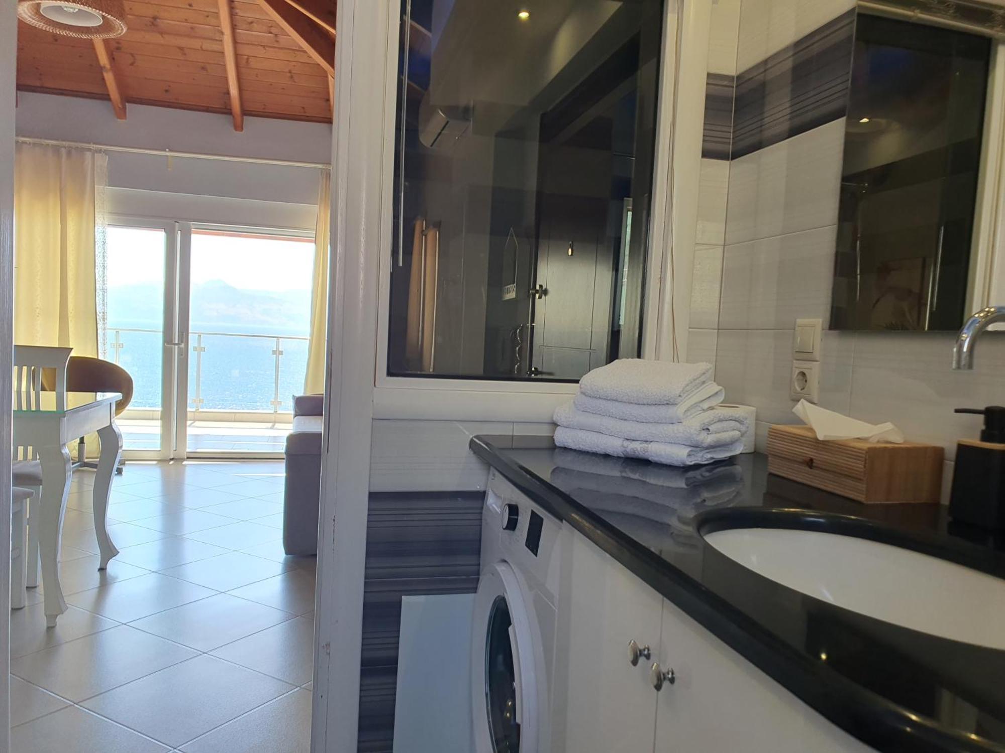 Anna Apartments Sarandë Esterno foto