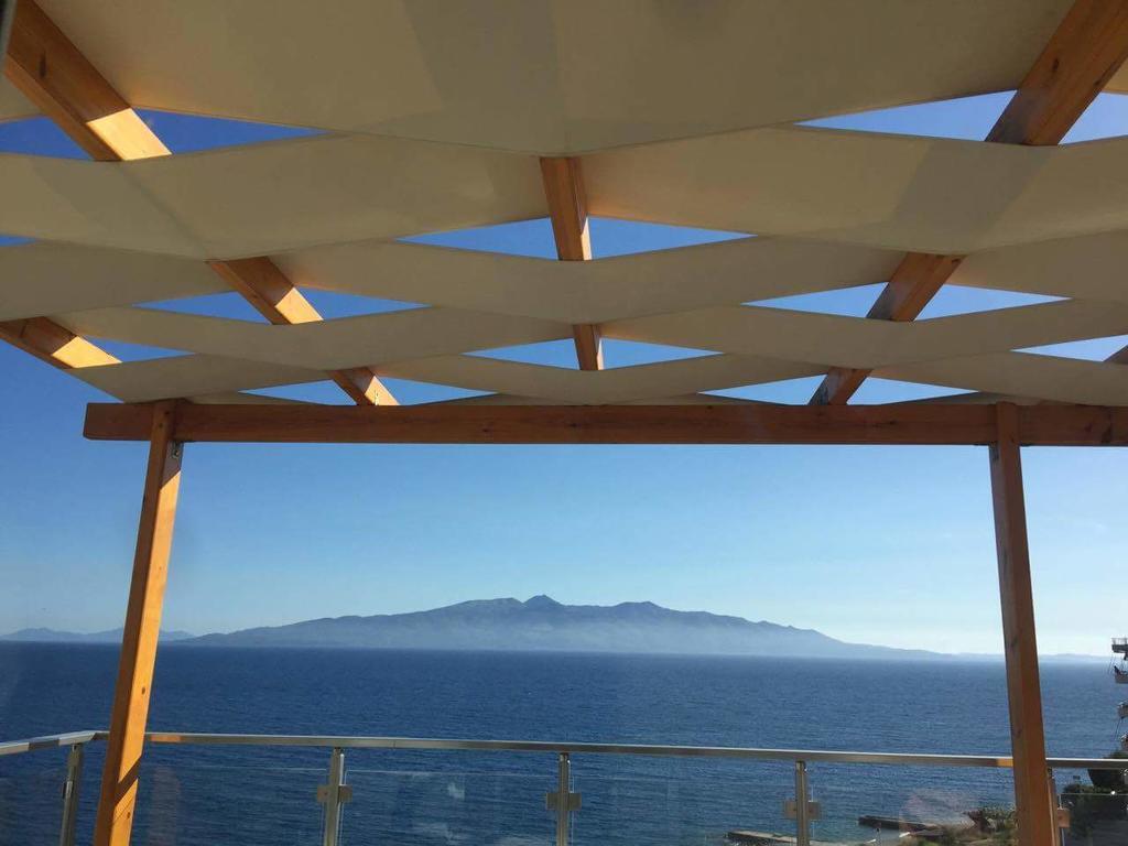 Anna Apartments Sarandë Esterno foto