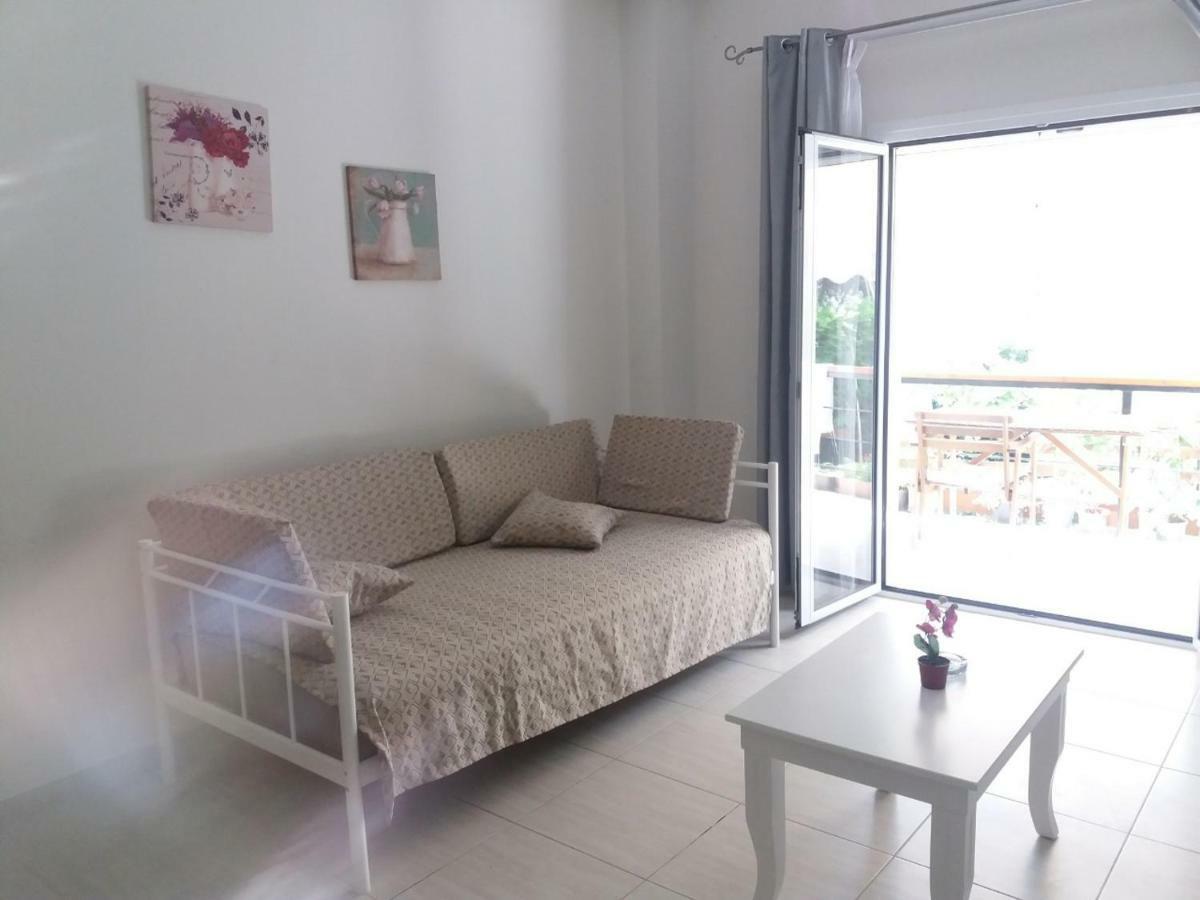 Anna Apartments Sarandë Esterno foto
